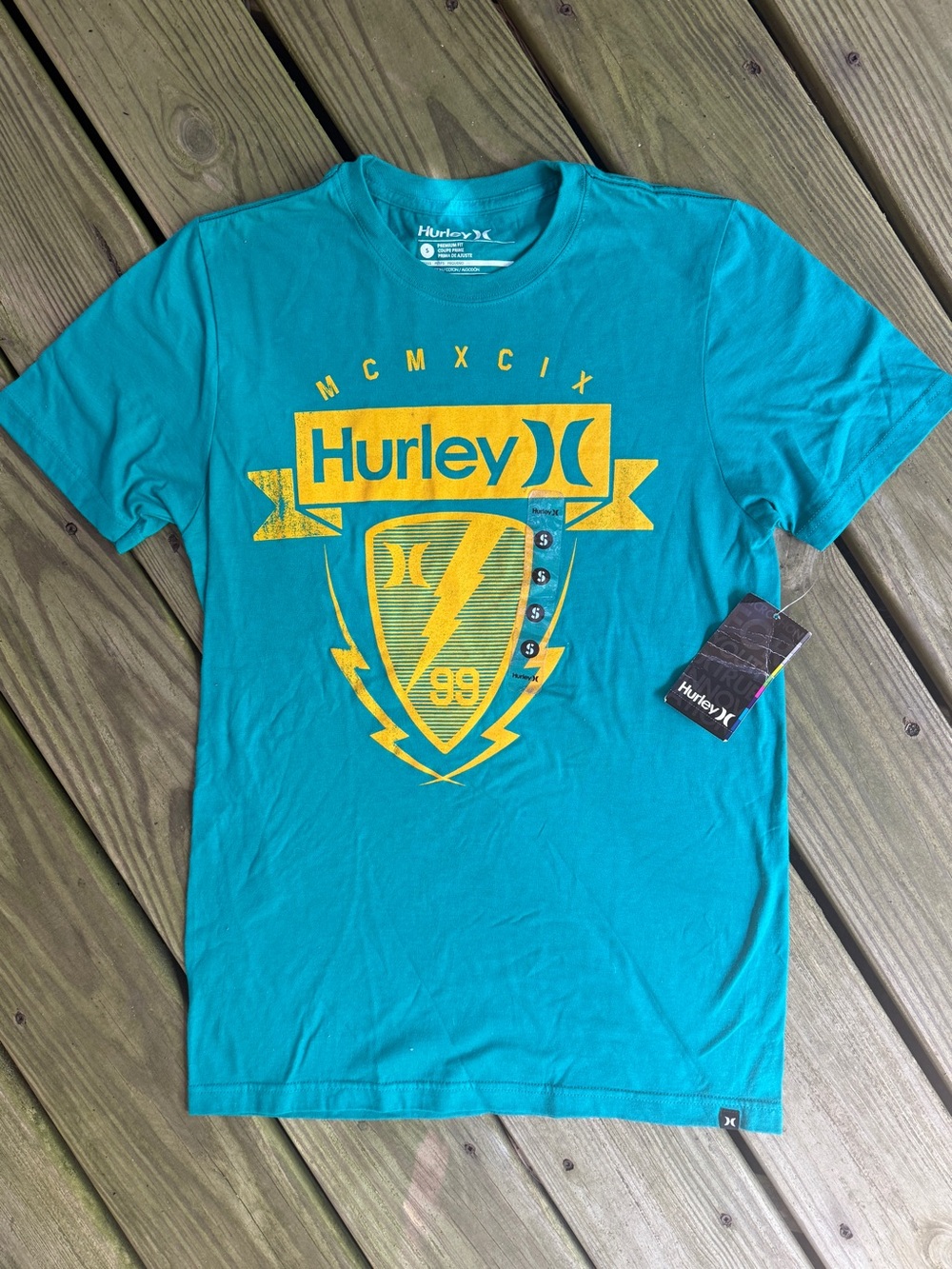 Hurley Men's Small Teal Graphic Tee Gold Crest NWT